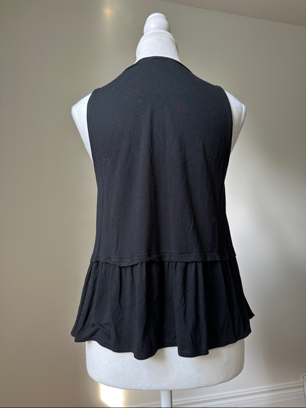 WILFRED Black Oversized Bohemian Summer Preppy Peplum Tank Top Small - Picture 3 of 5
